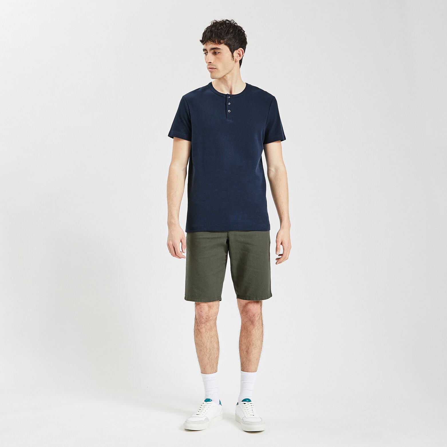 Bermuda uni en coton lin Vert kaki