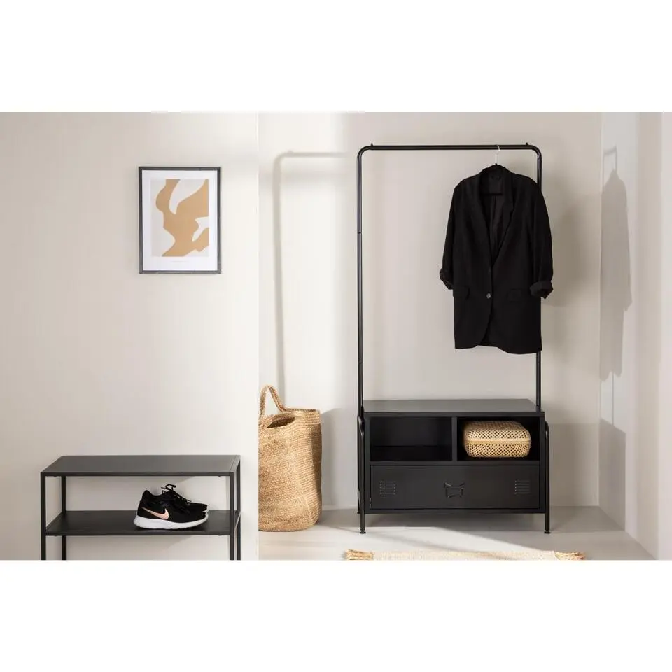 Svea - Zanda kledingrek - 175 x 100 cm - zwart