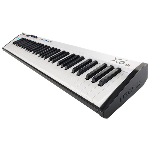 Midiplus X-6 III