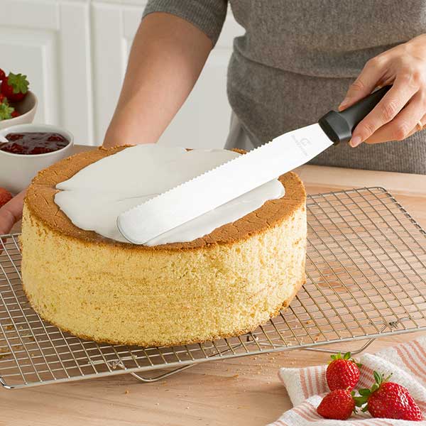 Couteau à génoise et spatule à glaçage Mathon