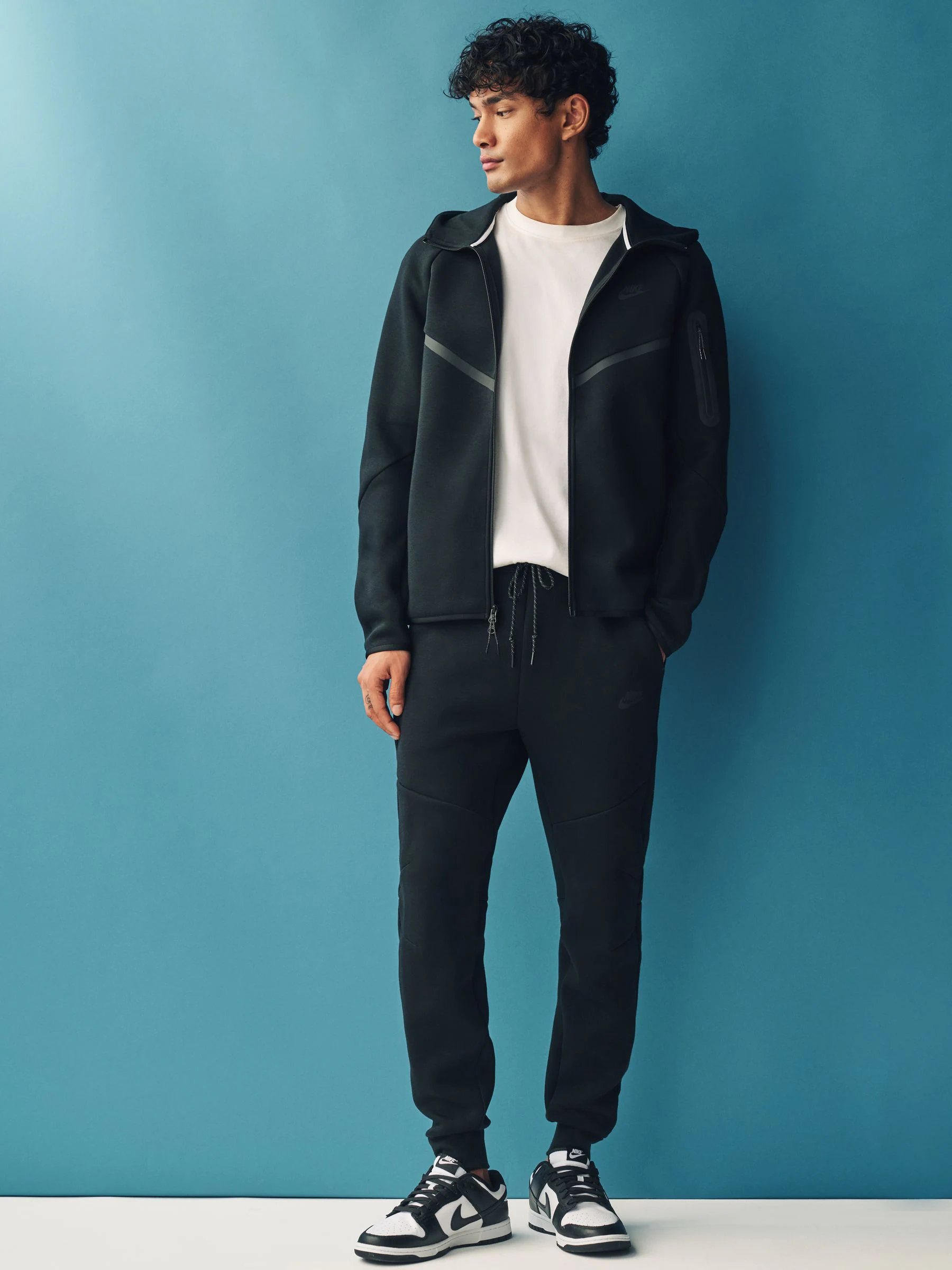 Zwart - Nike Tech Fleece Windrunner hoodie met doorlopende rits
