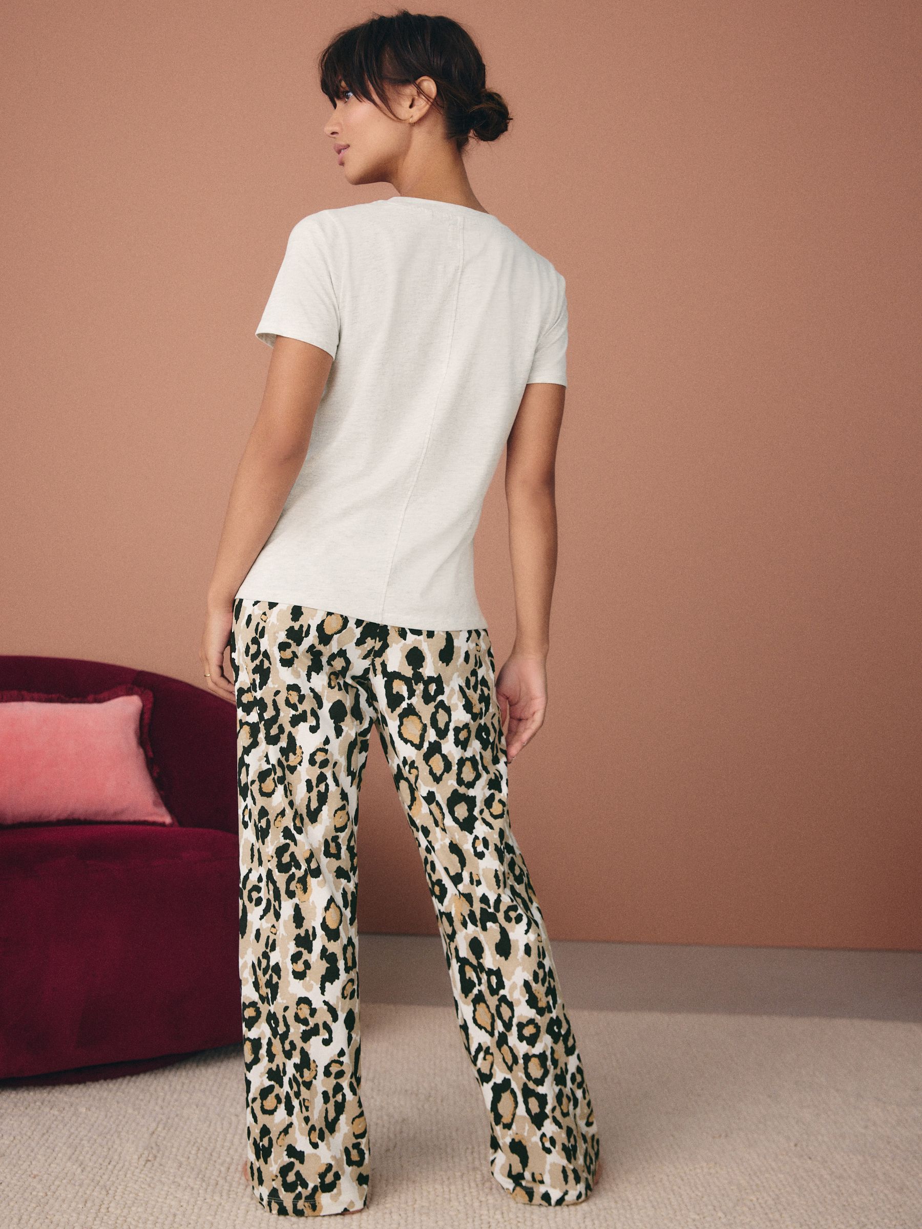 Crème met luipaardprint - Pyjama met korte mouwen