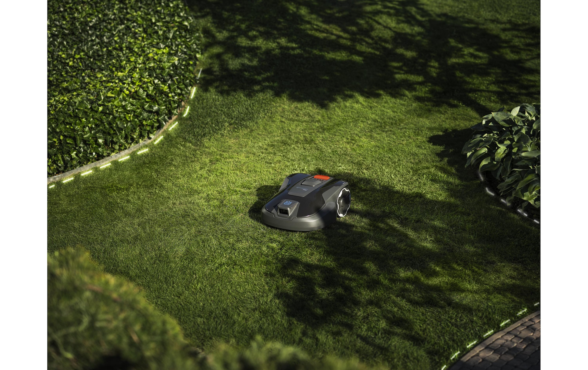 Husqvarna Rasenmähroboter »312 V ohne Referenzstation 1200 m²«  mit PIN-Code