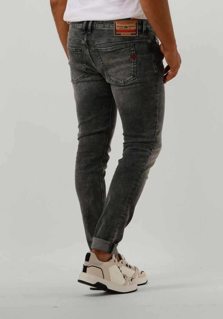 DIESEL lichtgrijze diesel skinny jeans 1979 sleenker