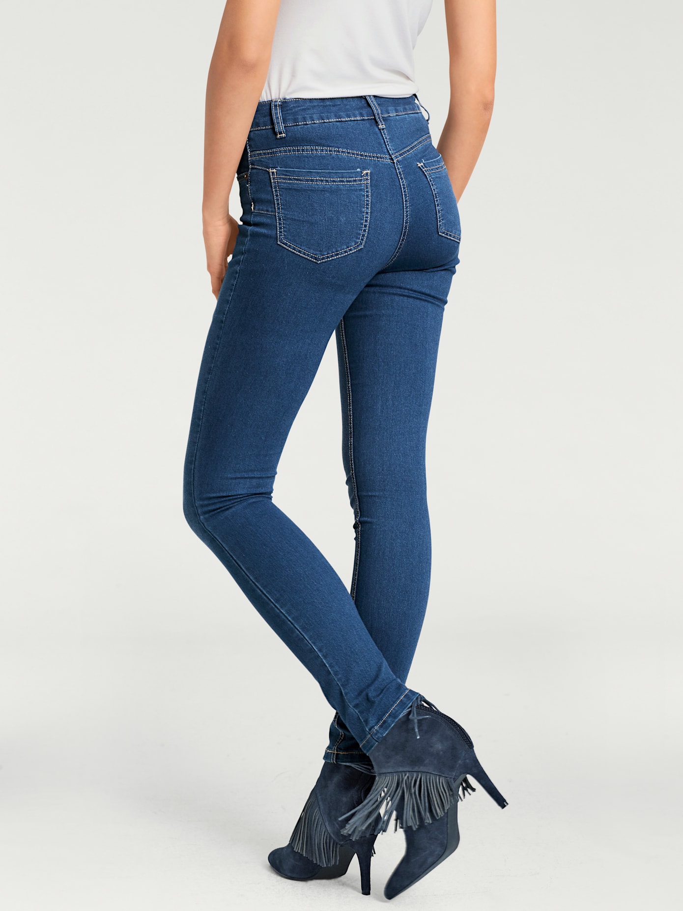 Jeans effet ventre plat coupe skinny tendance