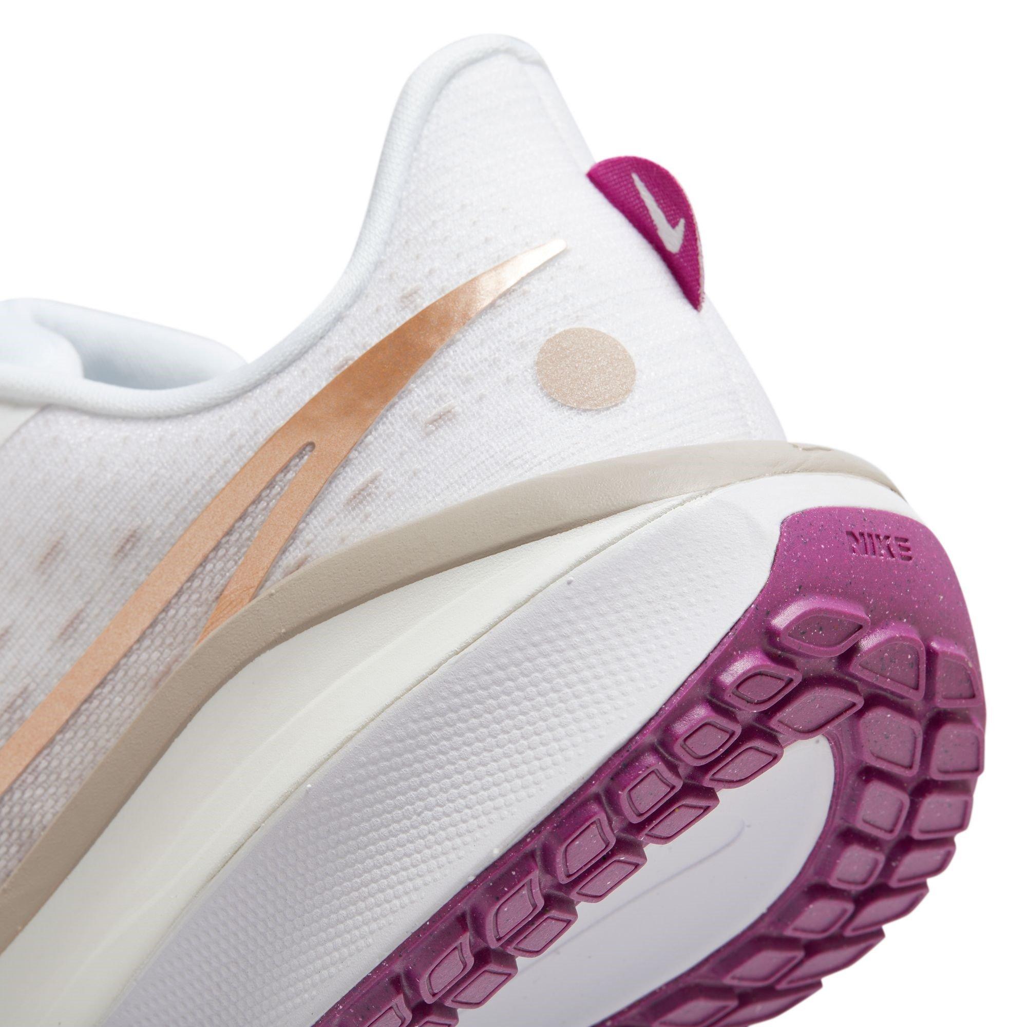 Nike Vomero 17 Womens Road Running Shoes