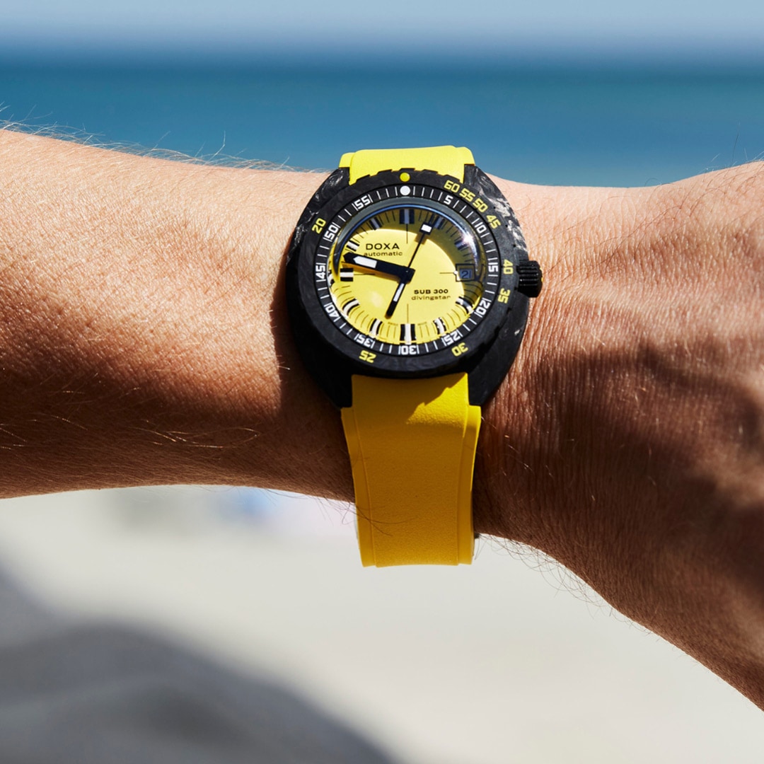 Doxa SUB 300 Carbon Divingstar
