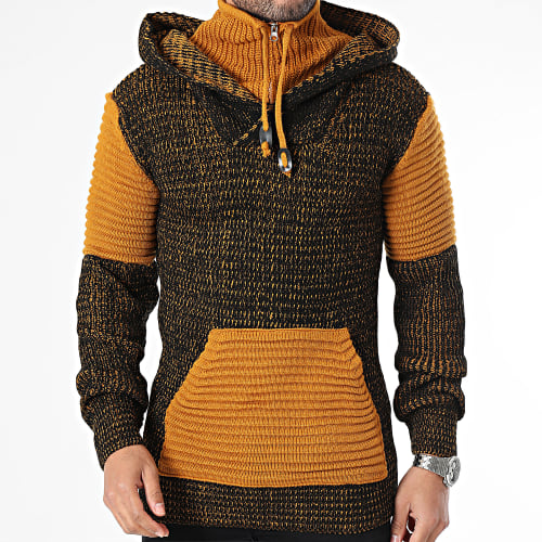 Pull A Capuche Noir Camel
