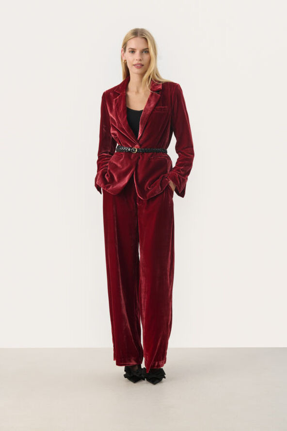 Part Two LorettaPW BZ Rhythmic red