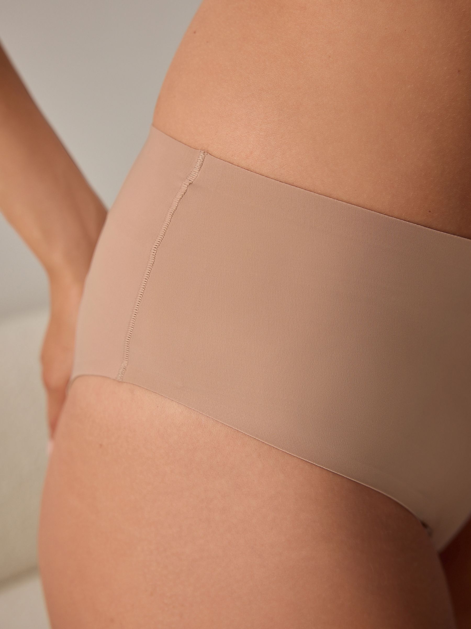 Zwart/wit/praline huidskleur - Geen zichtbare onderbroeklijn comfortabele slips verpakking van 3