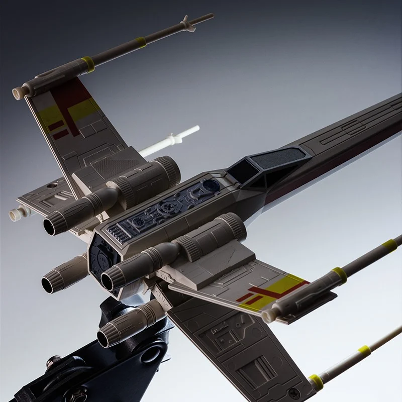 Star Wars - X Wing Posable Desk Light