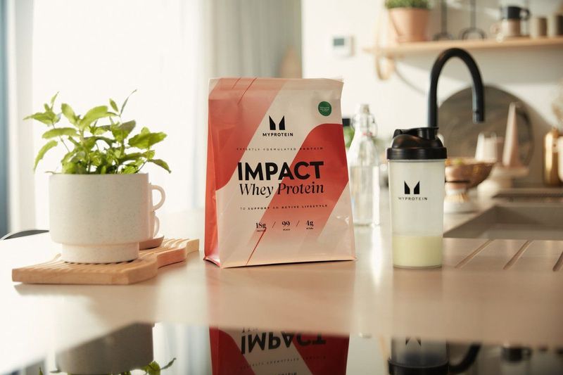 MyProtein - Impact Whey Protein (1KG) Vanilla