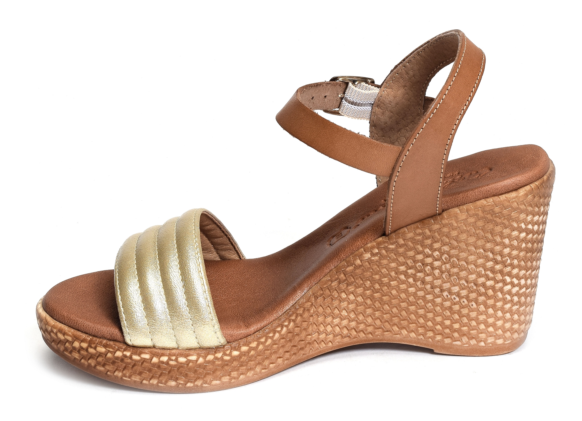 67110 camel or