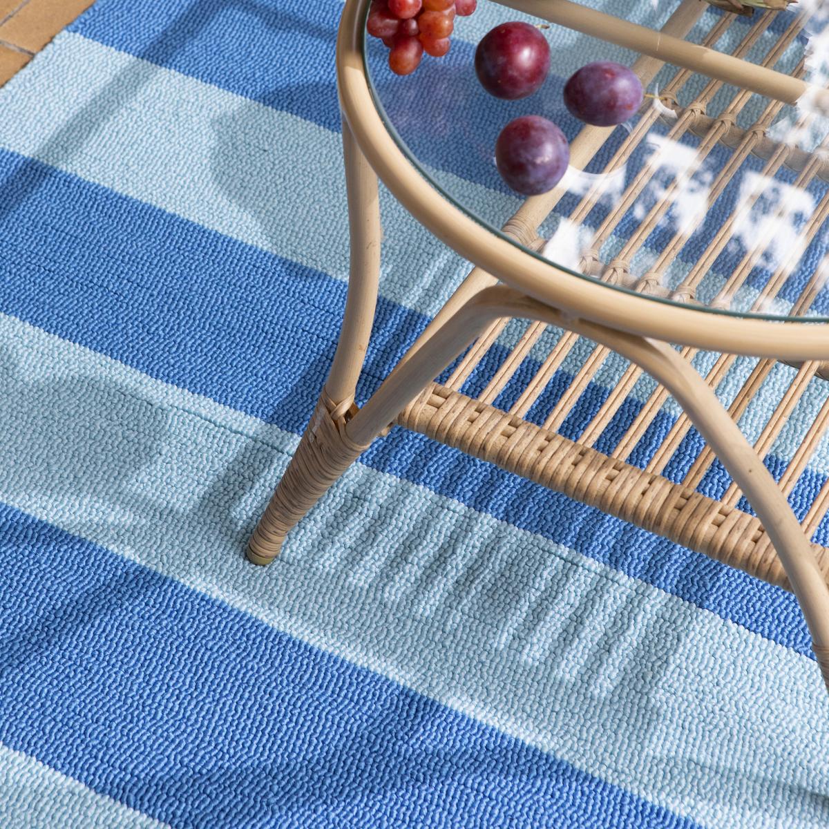 Tapis extérieur bleu 140x200 cm