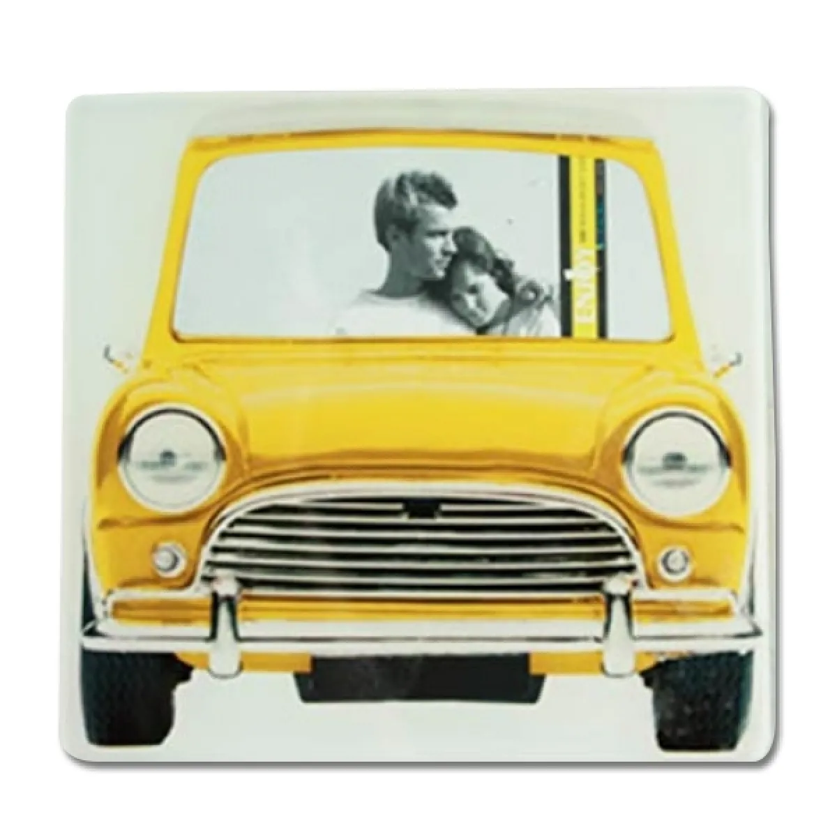 TOTALCADEAU Vieille voiture vintage rouge