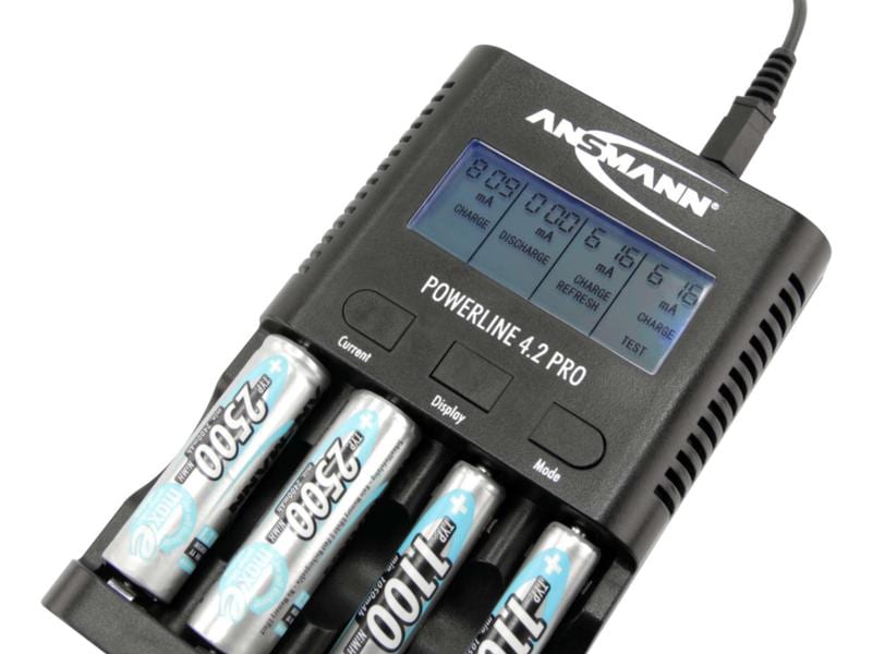 Ansmann Ladegerät Powerline 4.2 Pro Akkuladegerät mit umfangreichen Lade- und Pflegeprogrammen