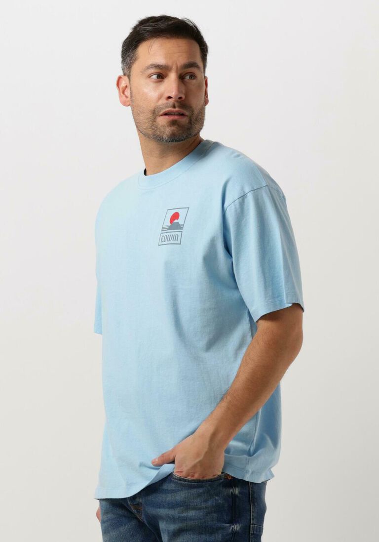 EDWIN lichtblauwe edwin t-shirt sunset on mt fuji ts single jersey