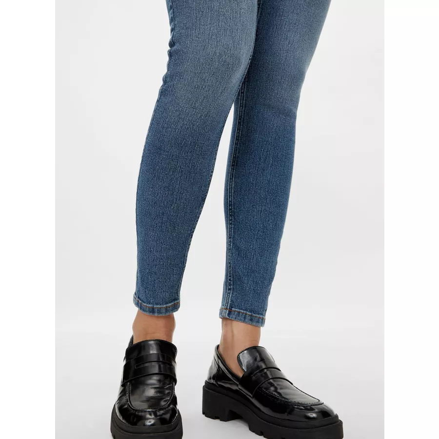 mama;licious Umstandsjeggings MLAMY Medium Blue Denim