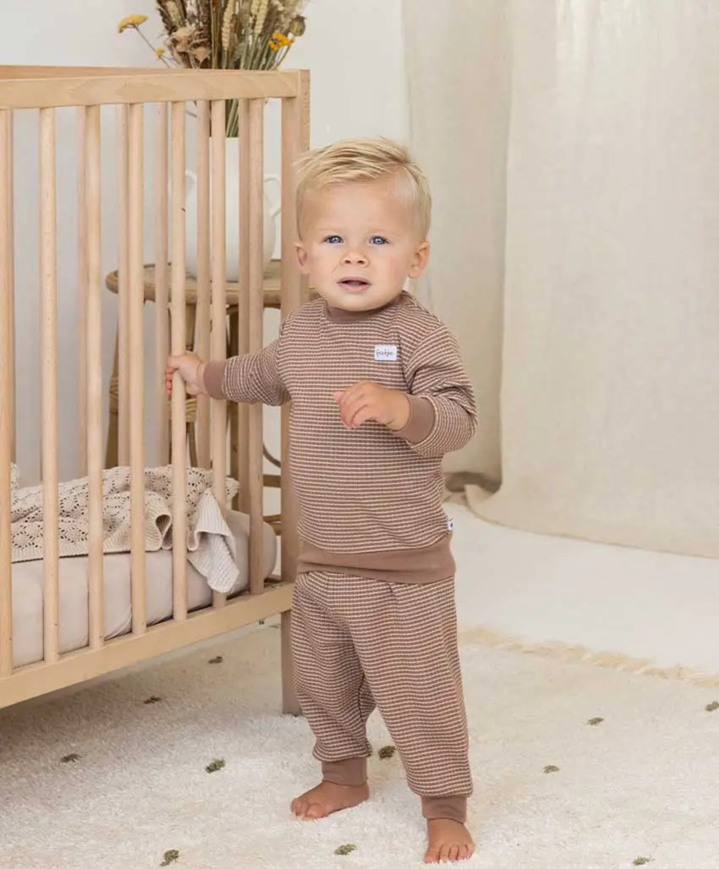 Feetje Pyjamaset bruin