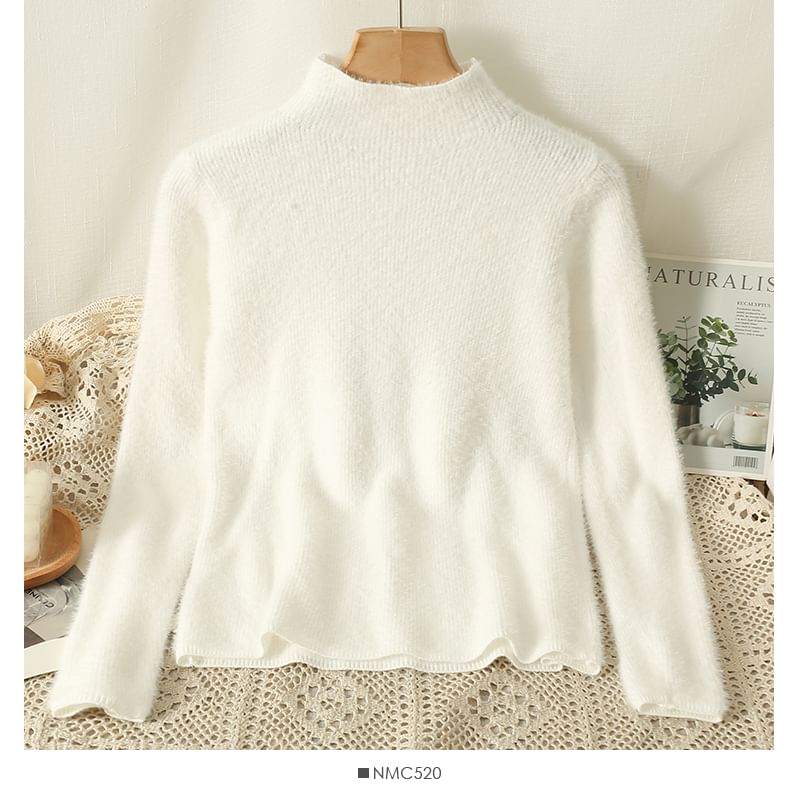 Lemongrass - Geborstelde top met hoge hals en harige breisels in 5 kleuren