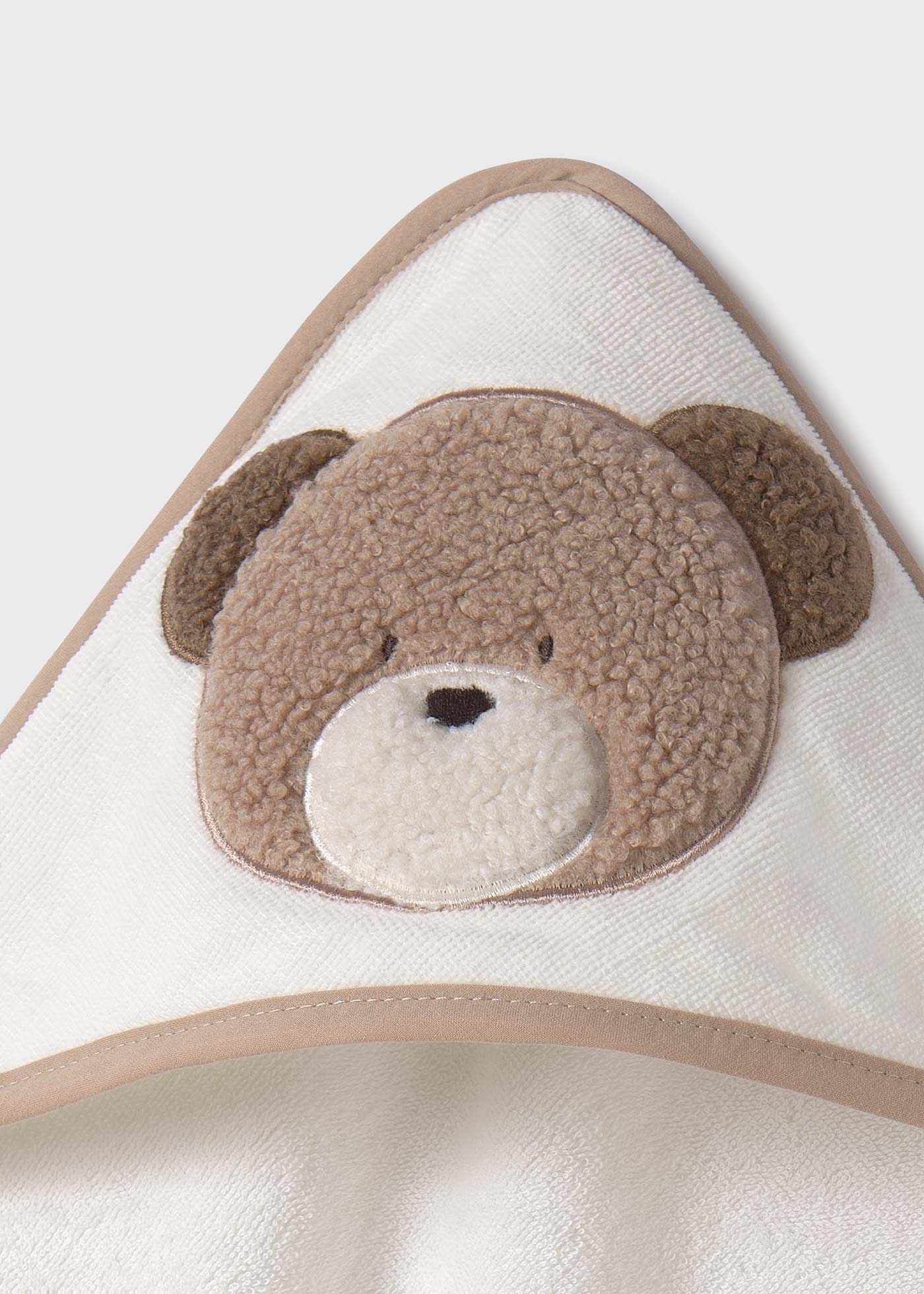 Toalha de algodão Better Cotton com estampa de animais para bebês