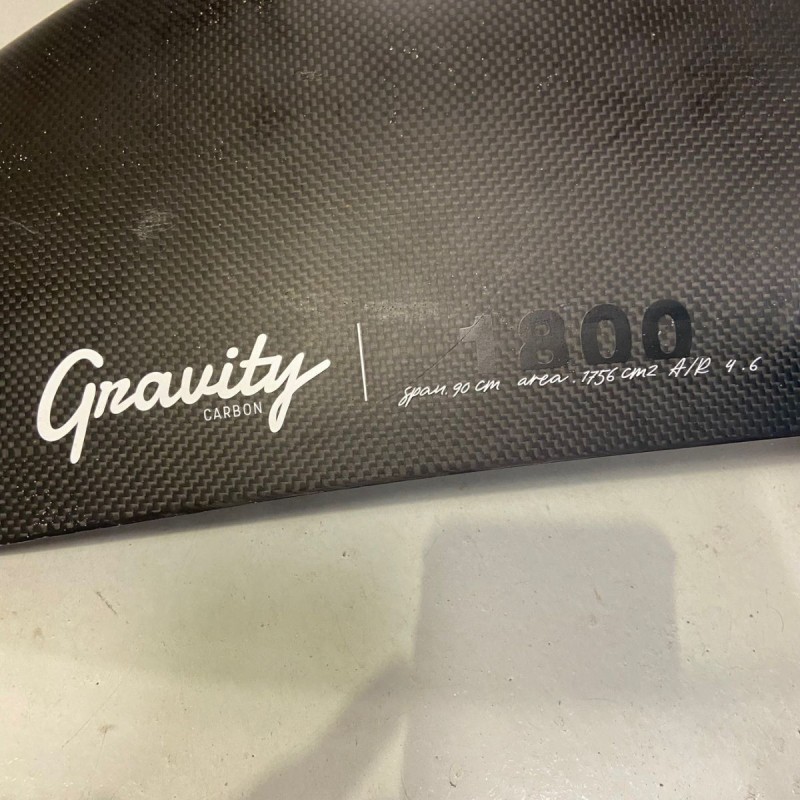 Foil Complet F-One Occasion Gravity Carbon 1800cm2 - The Corner Shop