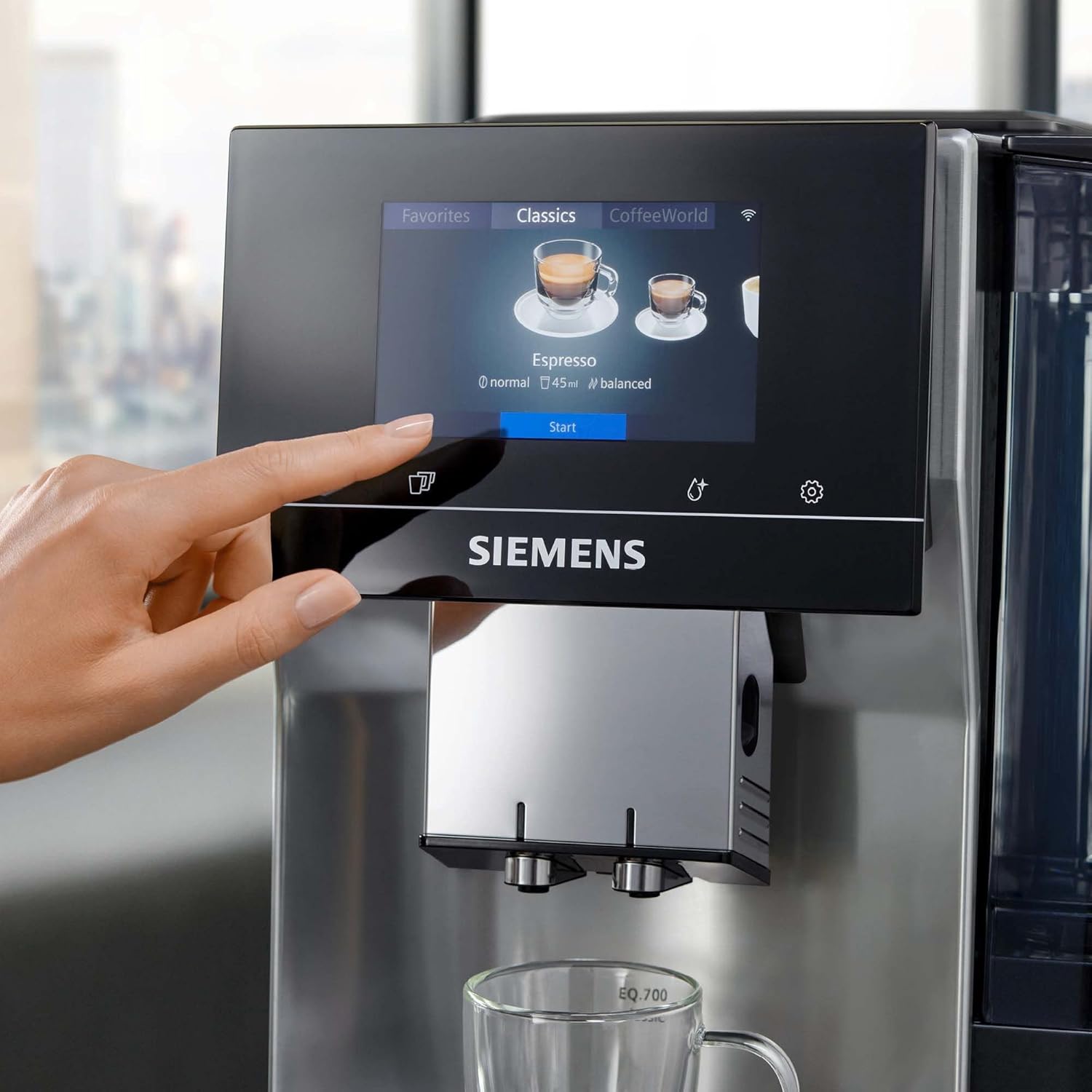 Siemens Electroménager Smart-Kaffeemaschine, EQ. 700, Display iSelect, CoffeeWorld, Cappuccinatore flexibel, Home Connect, Morgennebel, TP705R01 Classic