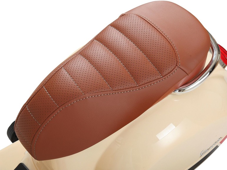 Elektrische Vespa scooter Ride On