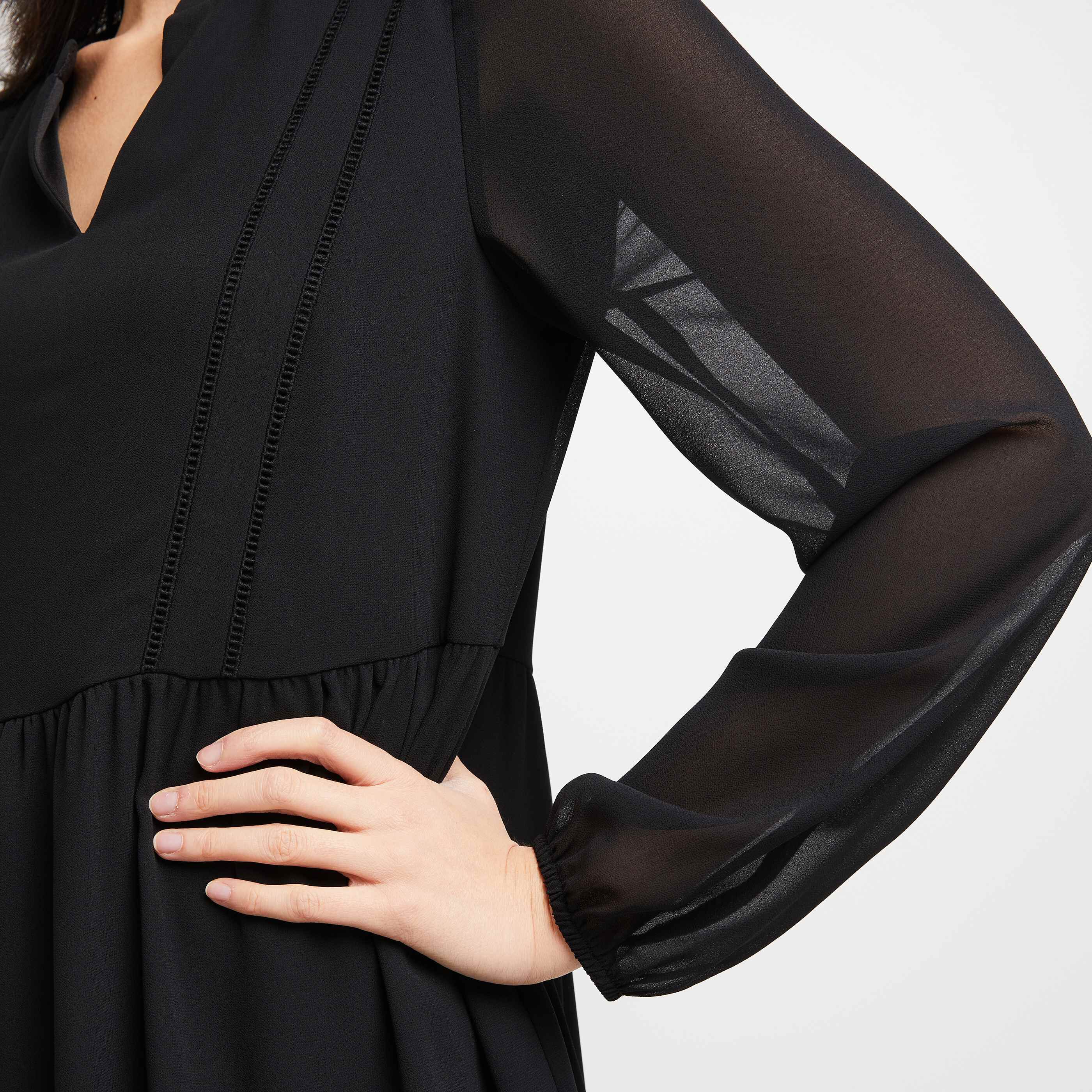 Robe noir avec jeu de transparence - NOIR