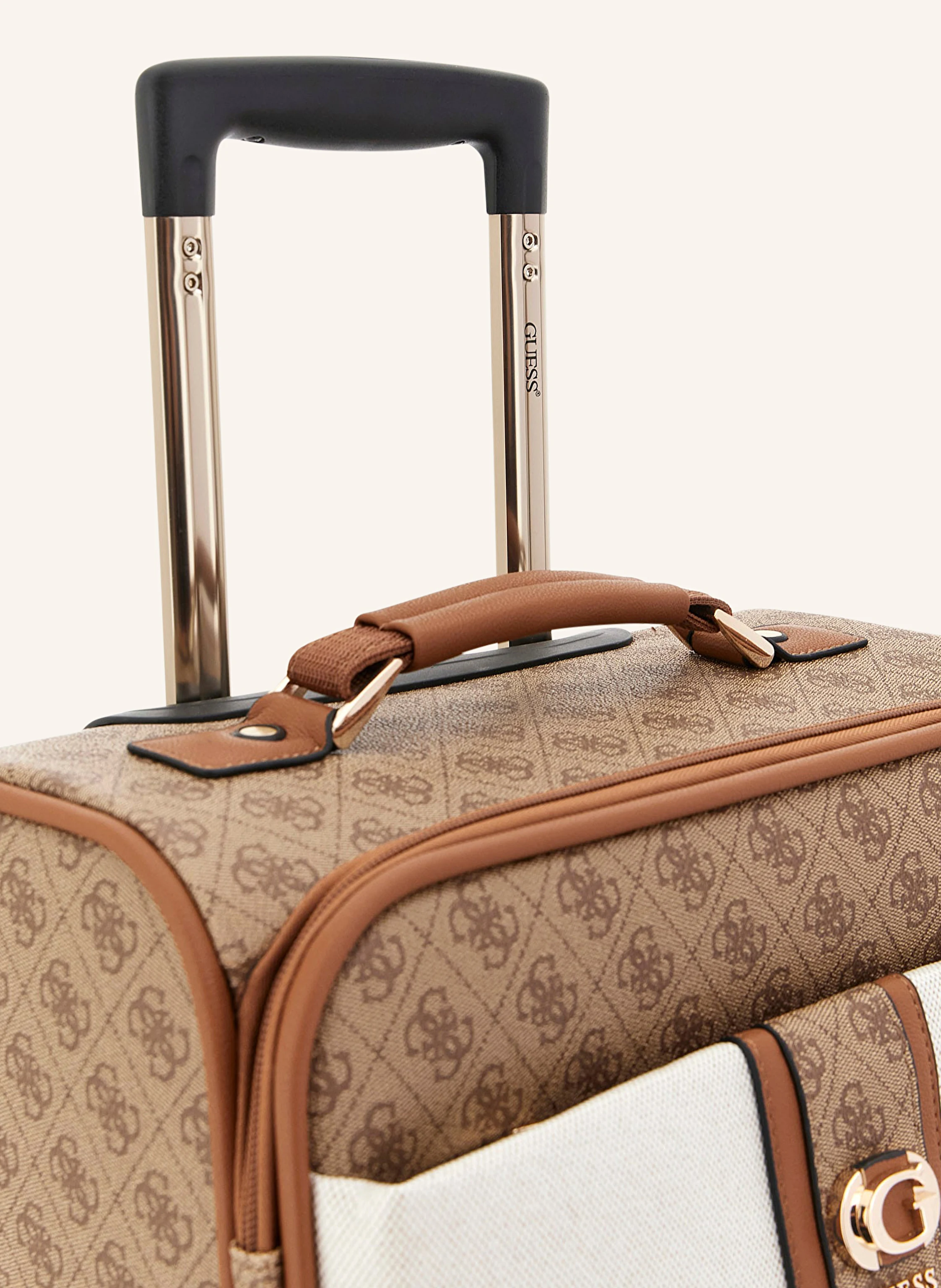 GUESS Trolley KERIMA