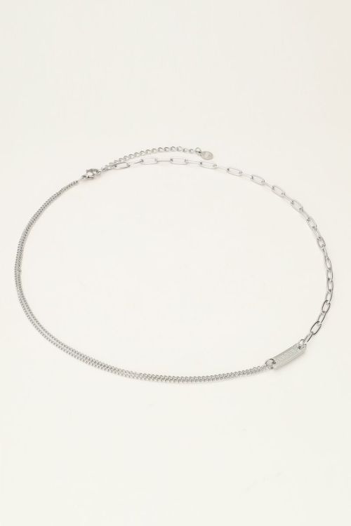 Ketting met verschillende schakels amour