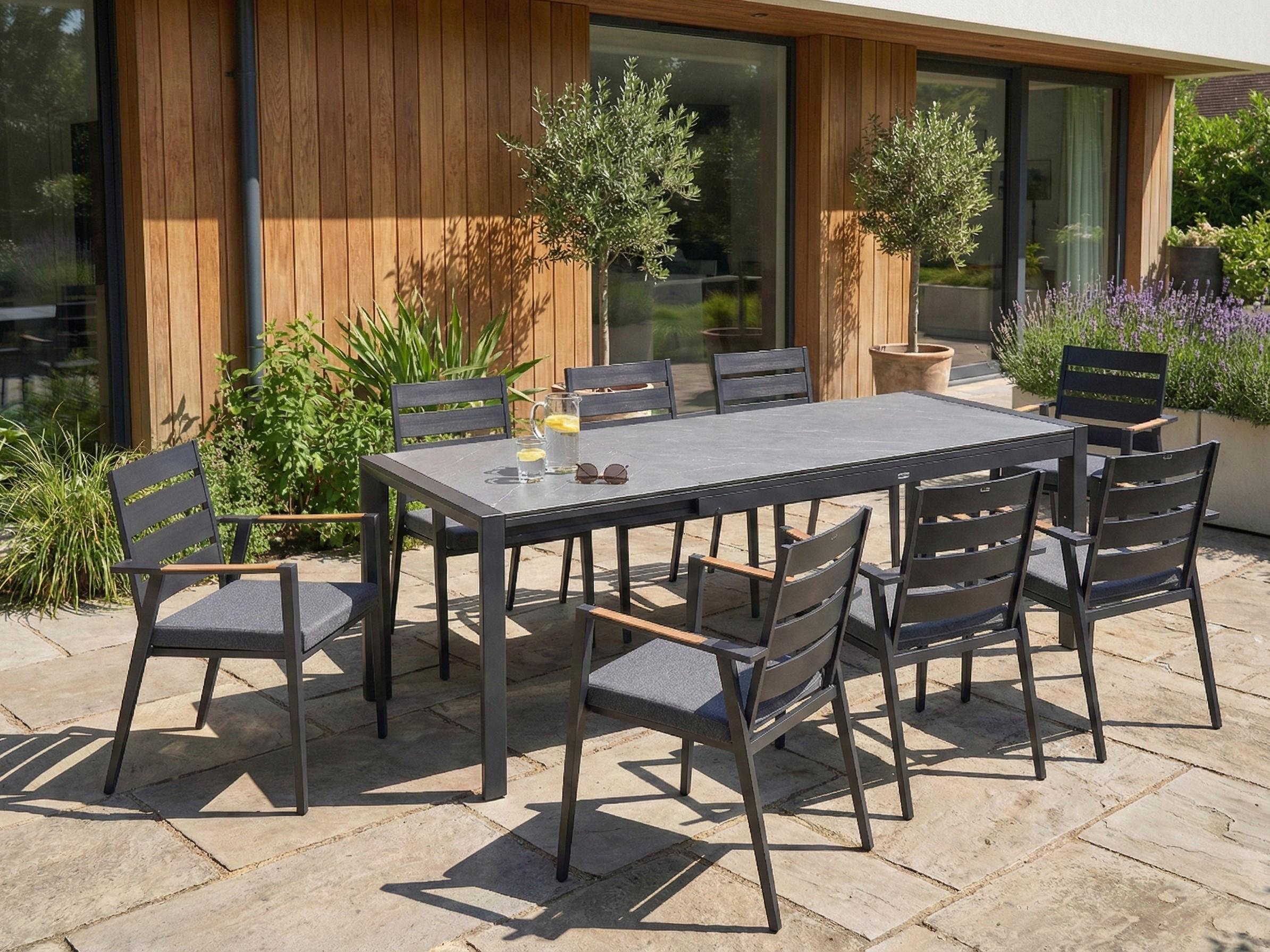 Uitschuifbare tuintafel BINASCO 160/220 cm 90 cm Steeneffect Grijs