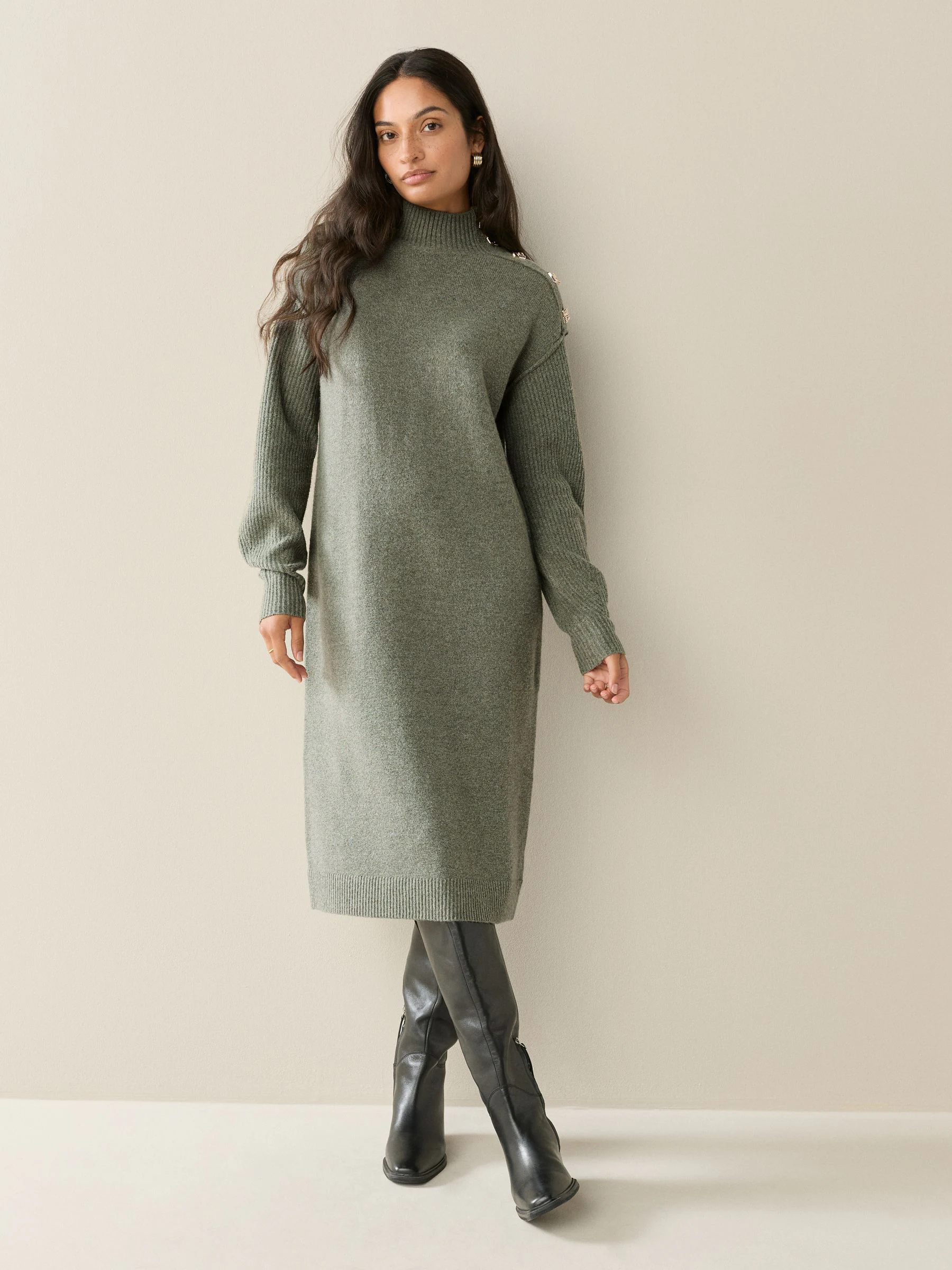 Kakigroen - Stand Neck Knitted Midi Jumper Dress