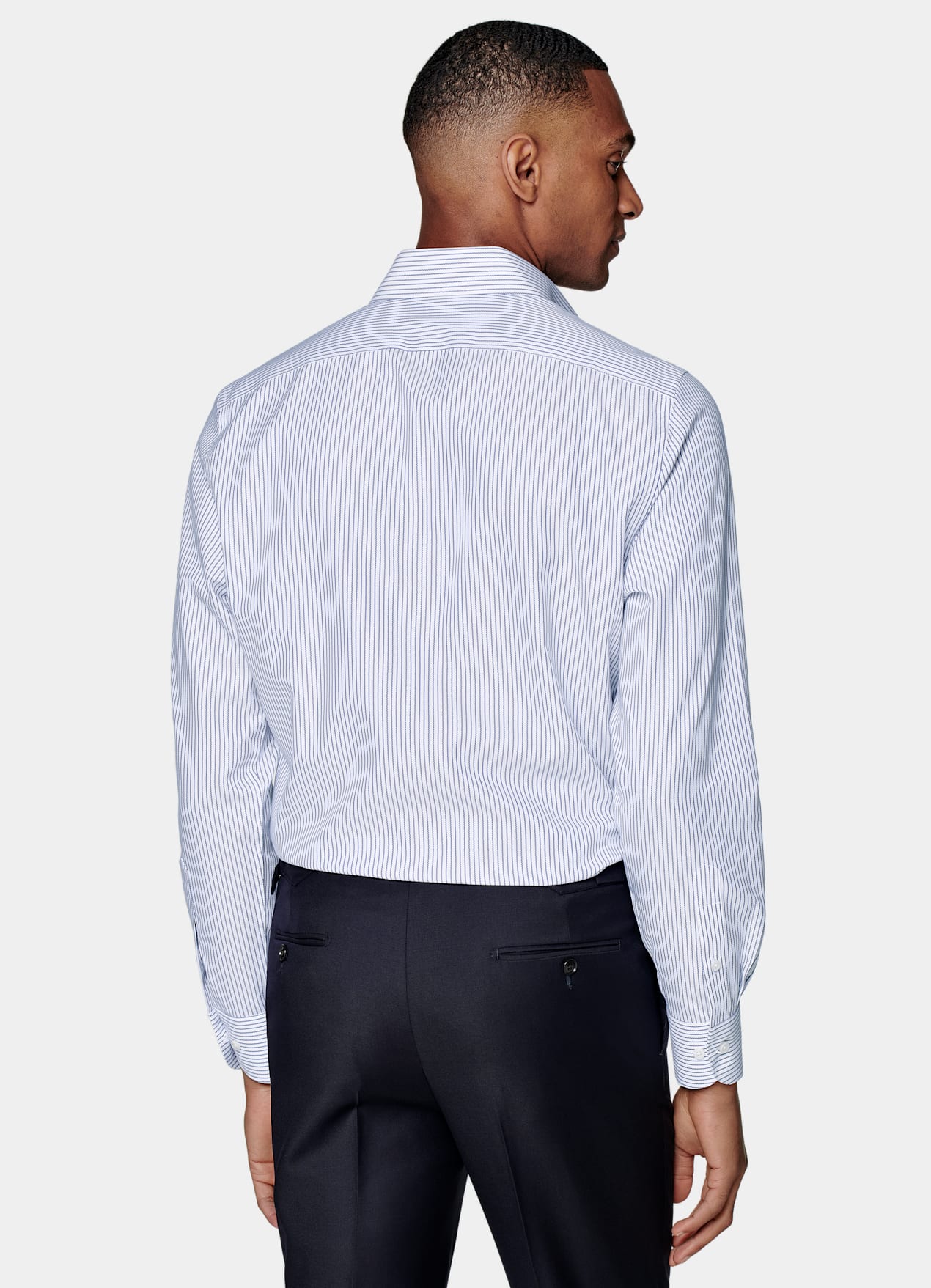 Chemise coupe ajustée en Royal Oxford bleu marine à rayures