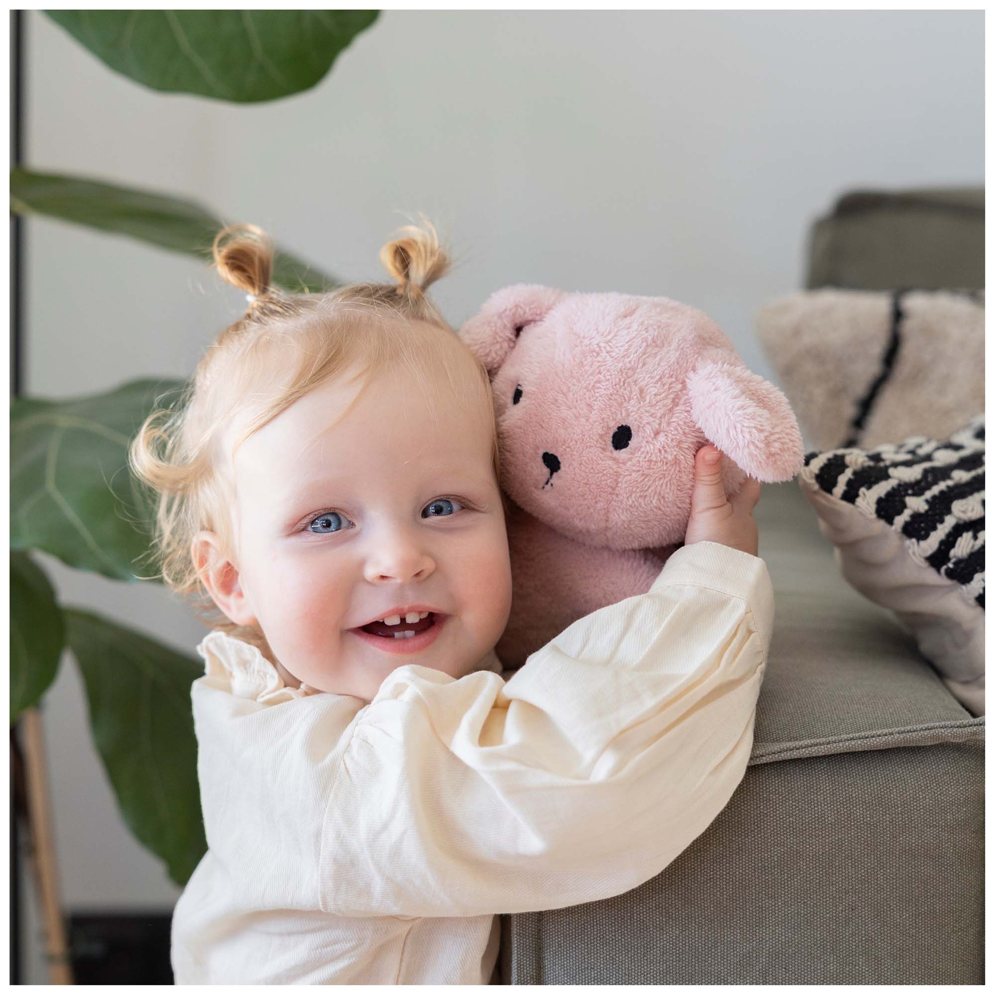 Nijntje Snuffie knuffel Fluffy Pink 25cm roze