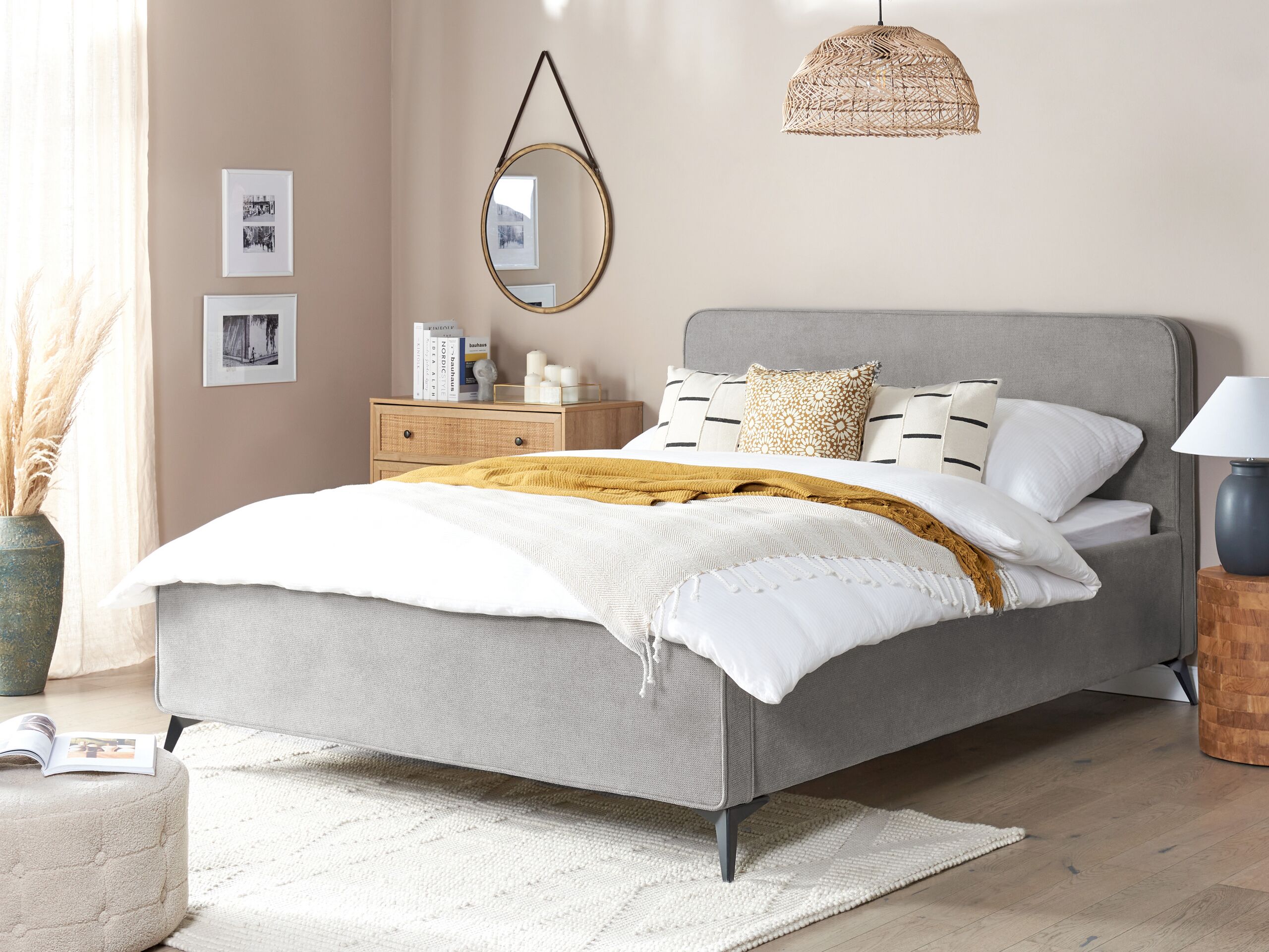 Beliani-VALOGNES-Tweepersoonsbed-Lichtgrijs-160 x 200 cm-Corduroy