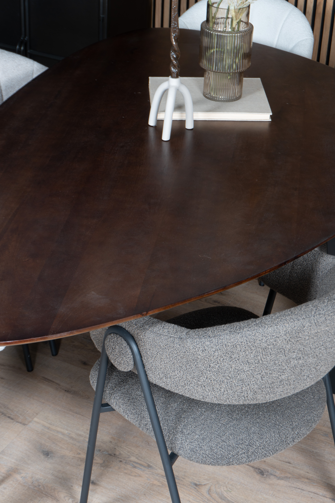 Eettafel Tinus Bruin - Kiezelvormig 200 cm