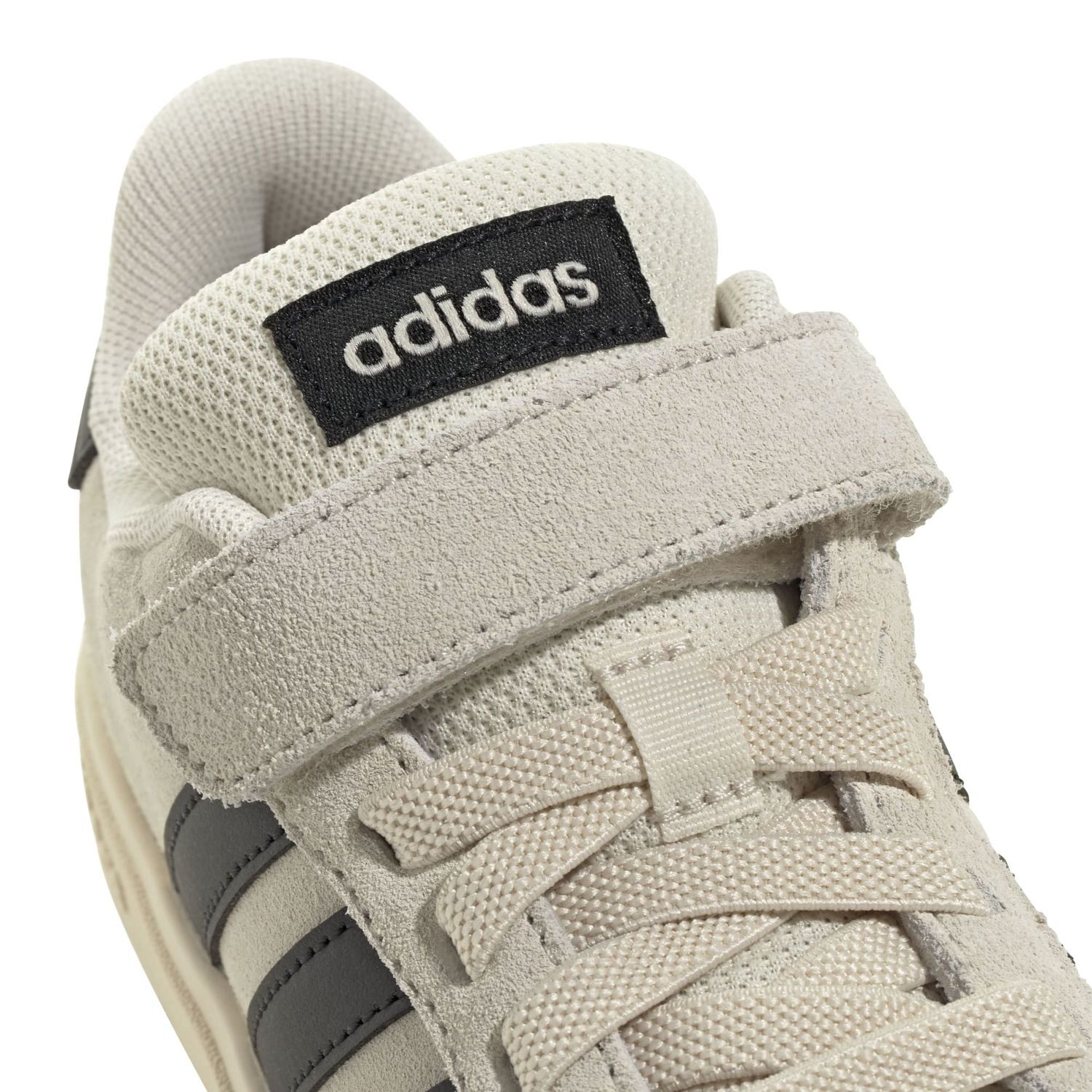 Adidas SportswearGRAND COURT 00s EL C