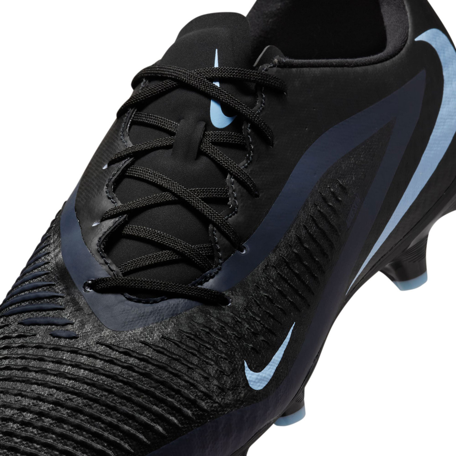 Nike Phantom 6 Low Academy FG/MG