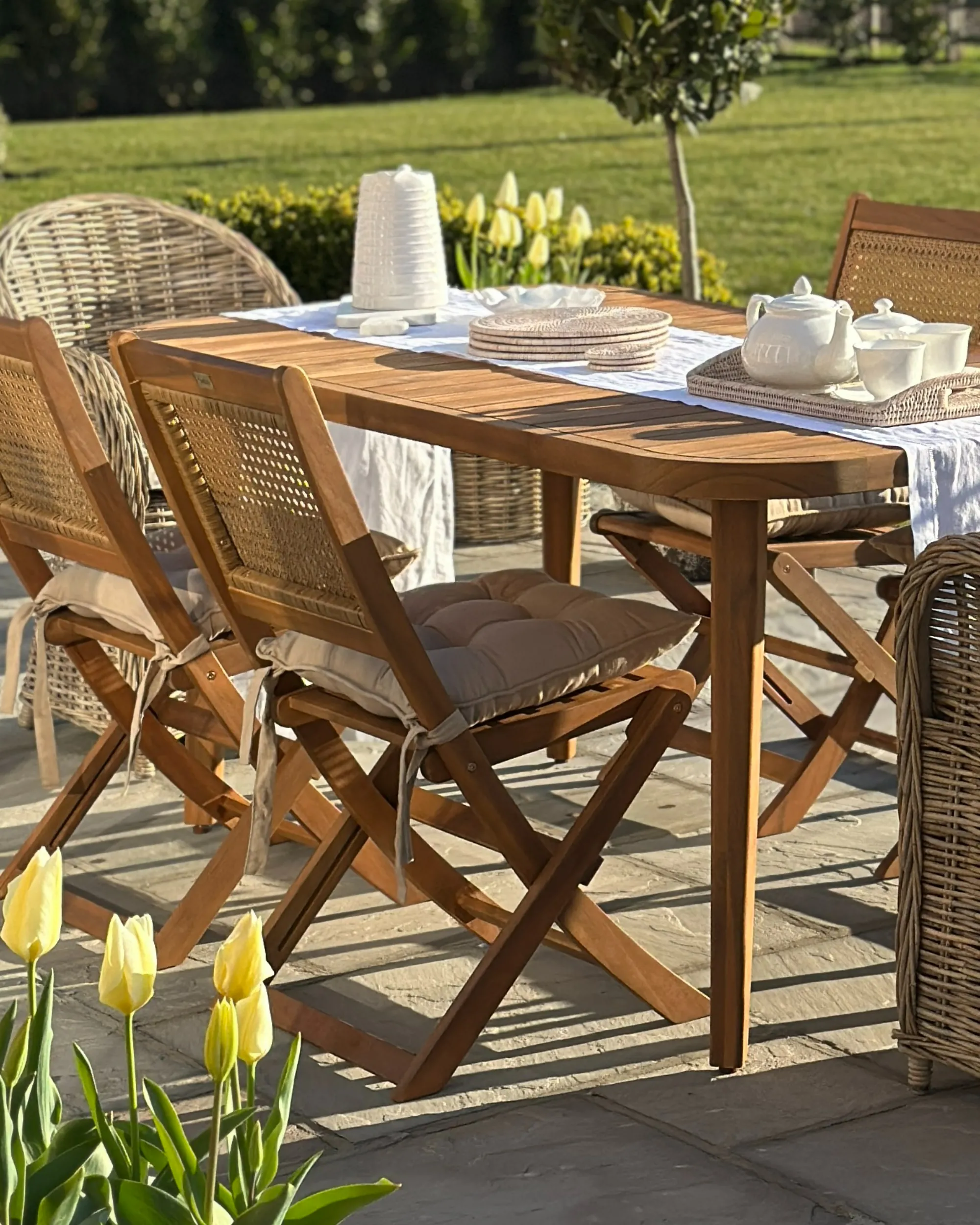 Tuin eettafel PARAGGI 180 cm 90 cm Gecertificeerd acaciahout Bruin