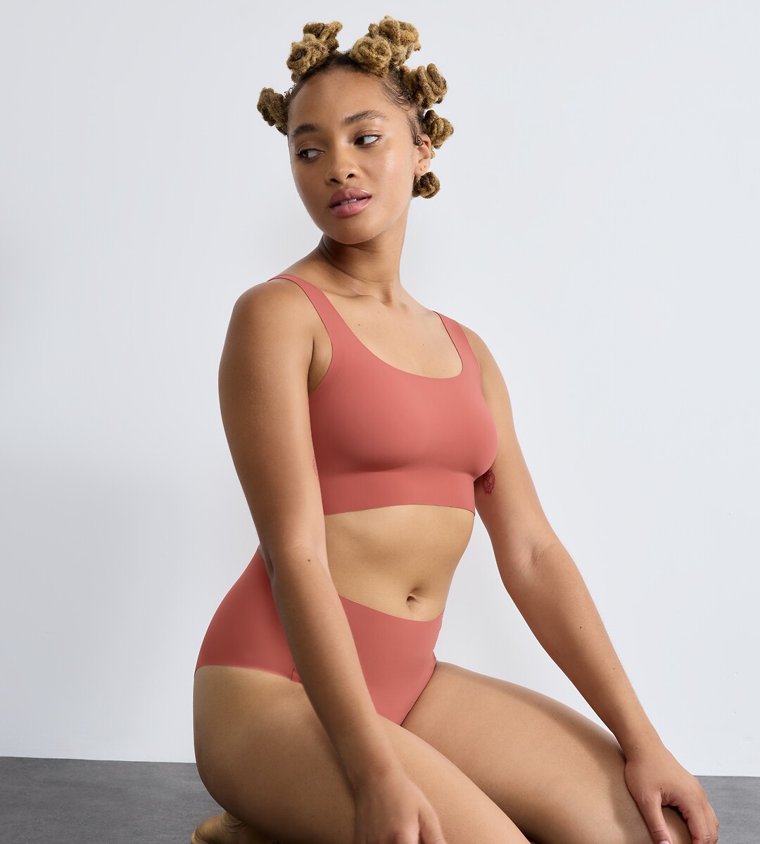 SLOGGI<br>Bustier com decote arredondado Zero Feel 2.0