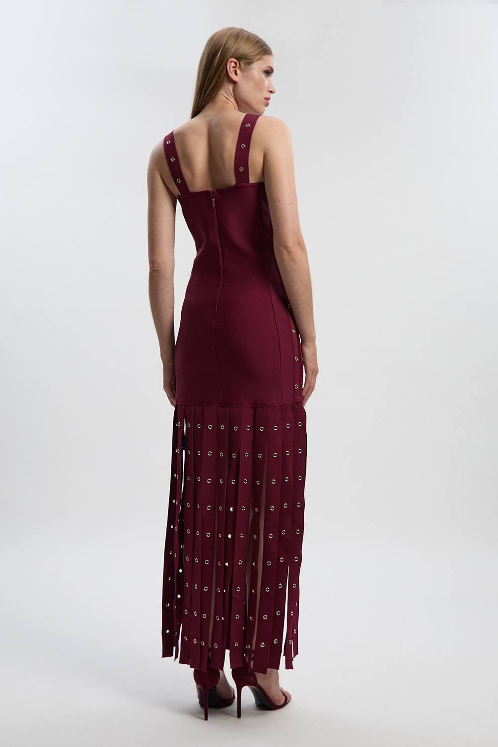 KarenMillen Robe Midi Moulante à Franges avec Détails Œillets et Bretelles