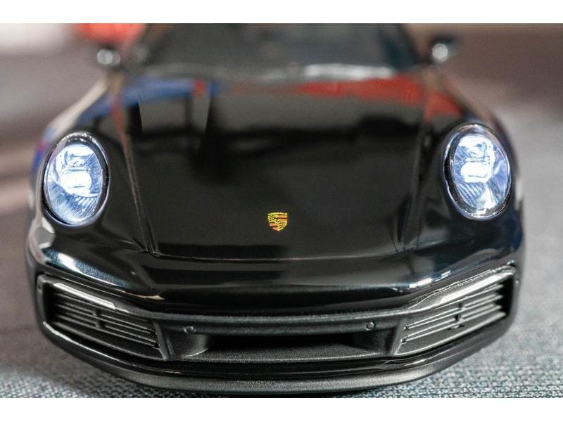 Sturmkind DR!FT Racer Porsche 911 Carrera Schwarz, 1:43 Appgesteuertes Drift Auto im Massstab 1:43