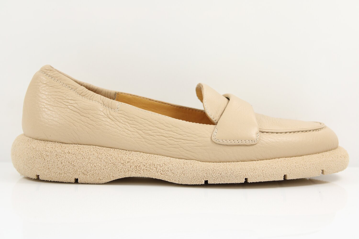 TRUMAN'S Slipper