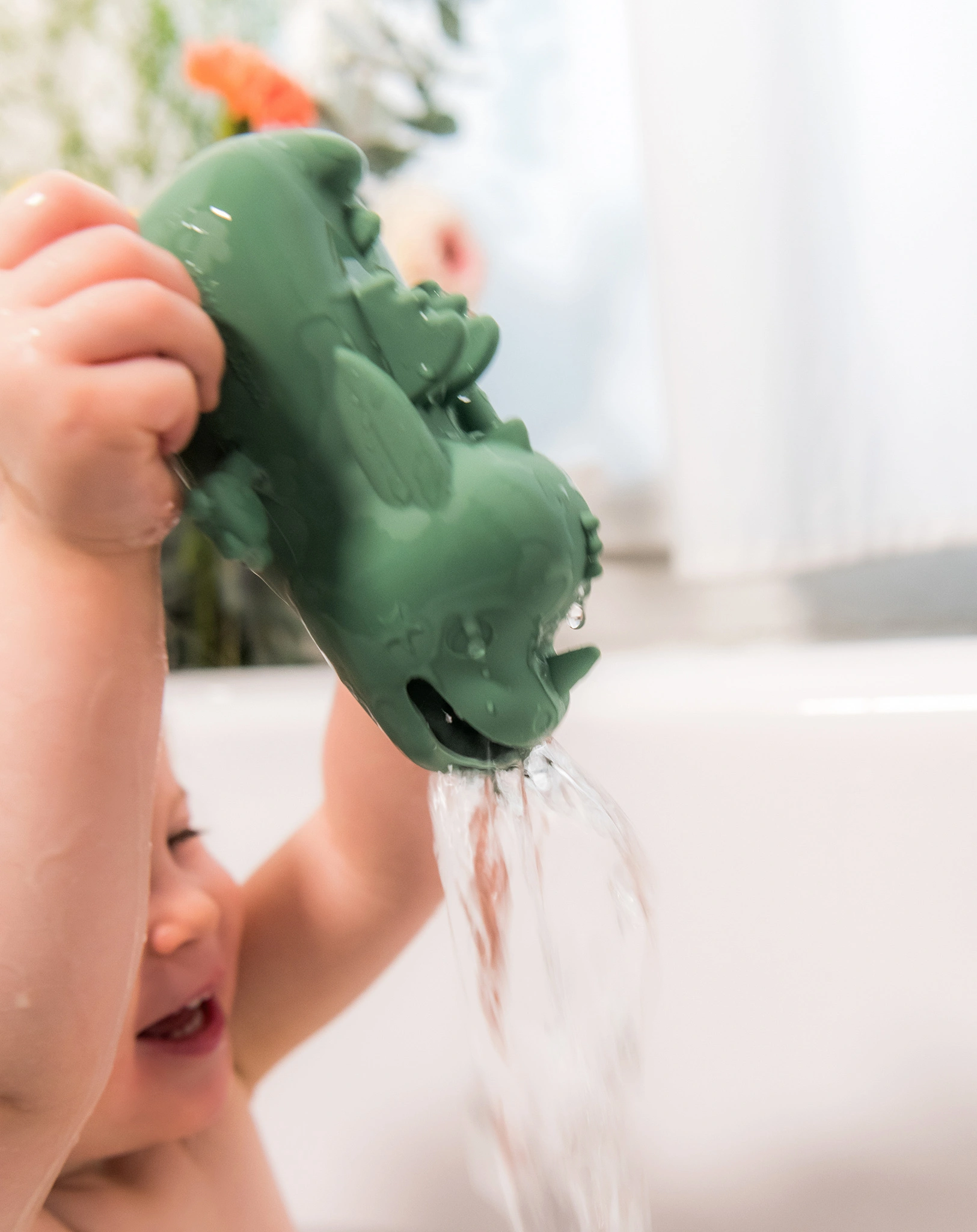 Badespielzeug JOE in grün