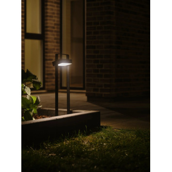 Nordlux oplaadbare solar tuinpaal Saulio zwsart 4.5W geïntegreerde LED