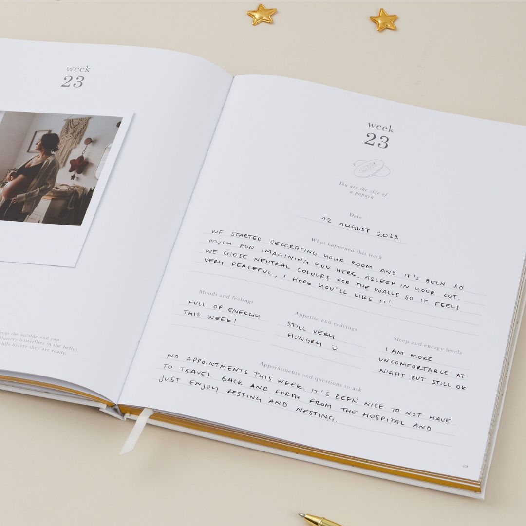 Blush and gold my pregnancy journal - animals