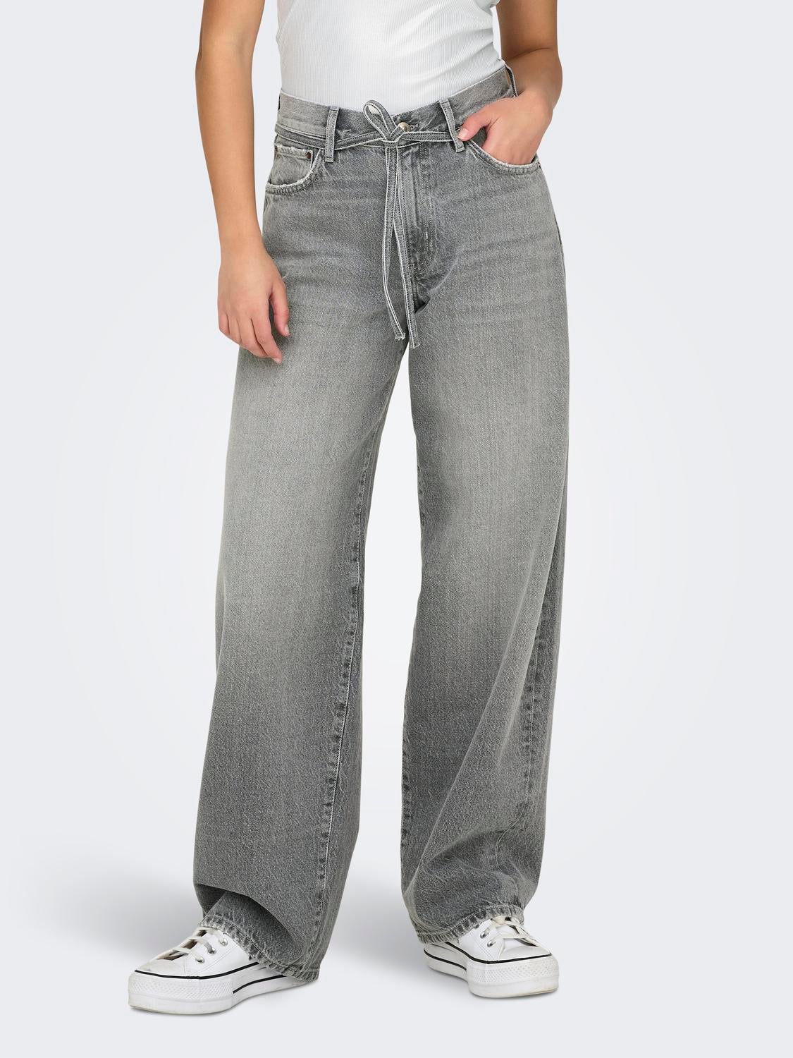 ONLGIANNA Mittlere Taille Ballon Schnitt Jeans Medium Grey Denim