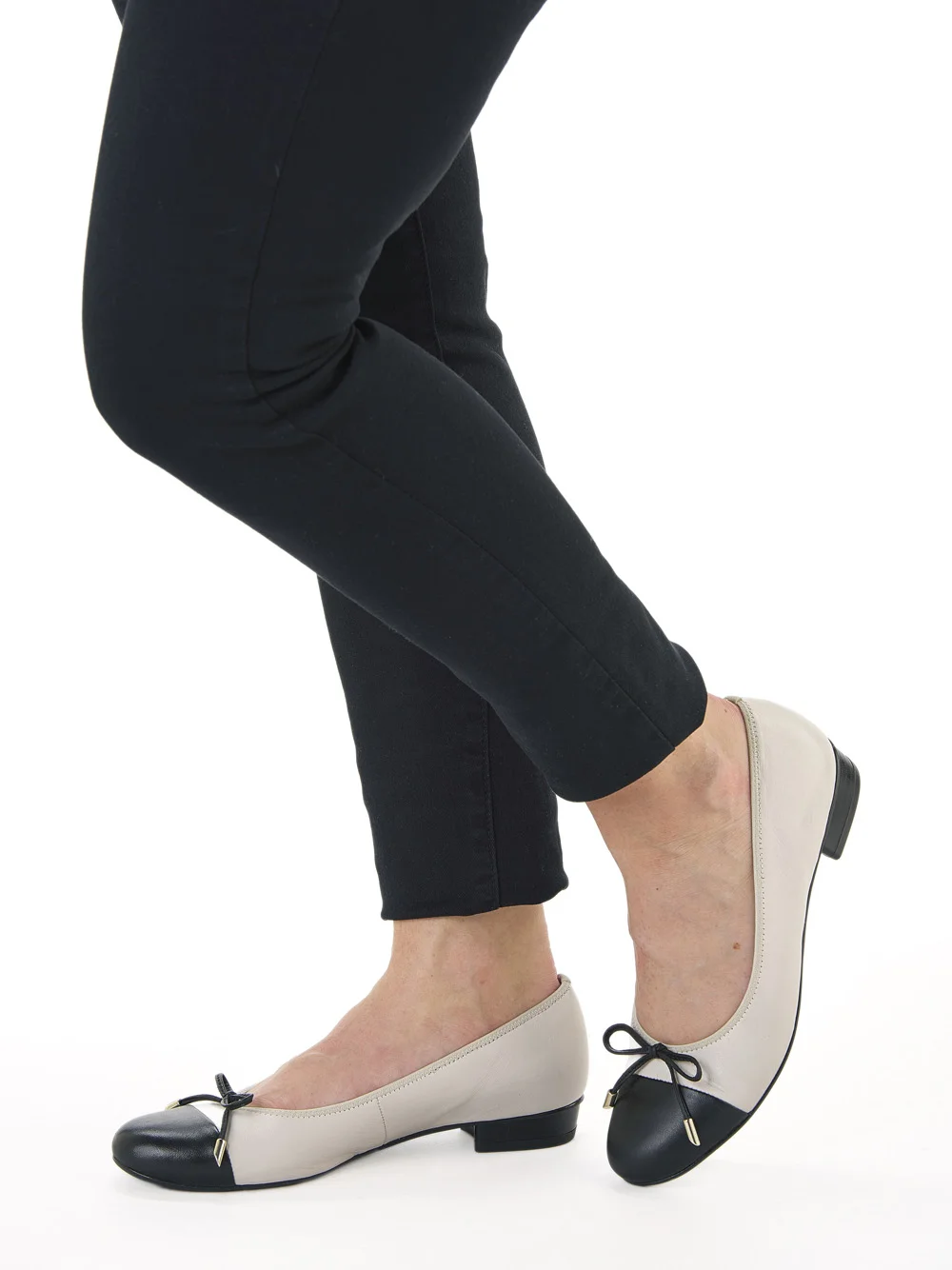 Ballerina Bari schwarz cream