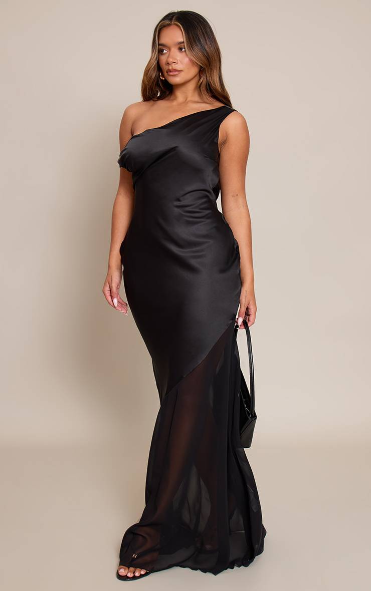 Noir Robe Longue Shape En Satin À Épaules Dénudées Avec Ourlet Transparent Contrasté